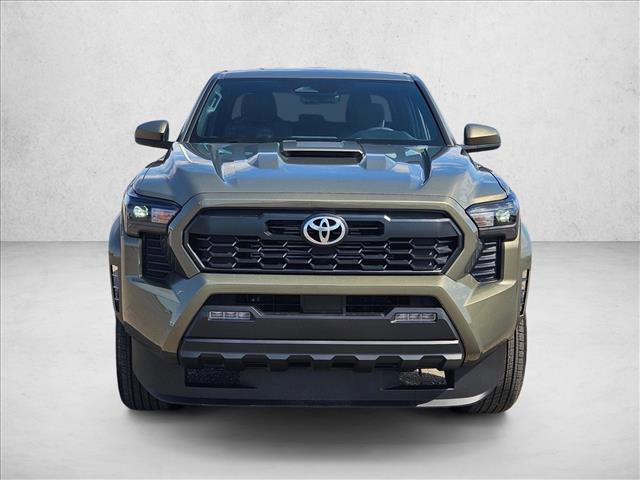 Used 2025 Toyota Tacoma TRD Sport image 2