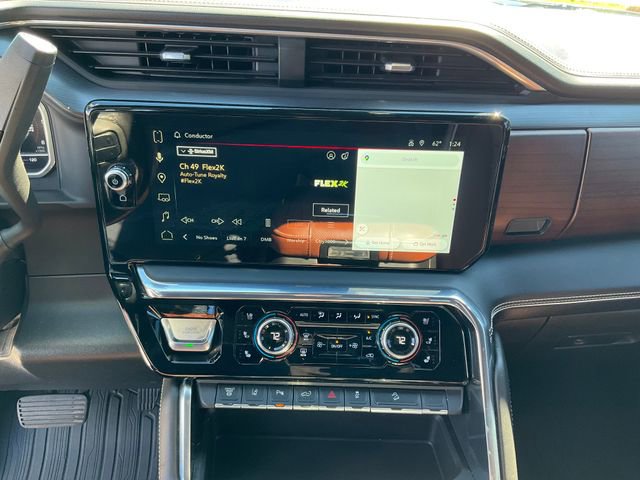 Used 2024 GMC Sierra 2500 Denali Ultimate image 14