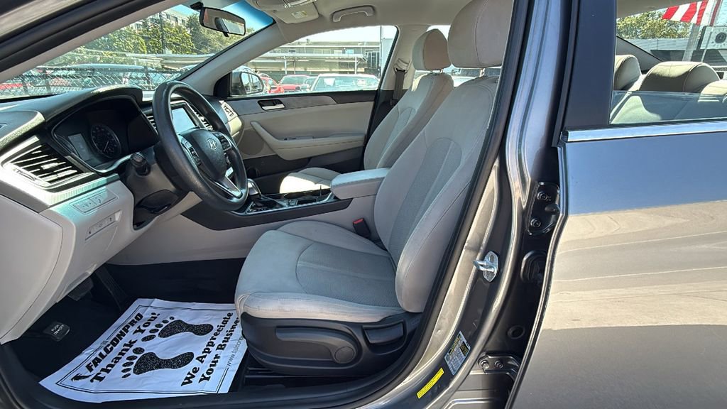 Used 2018 Hyundai Sonata SE image 23
