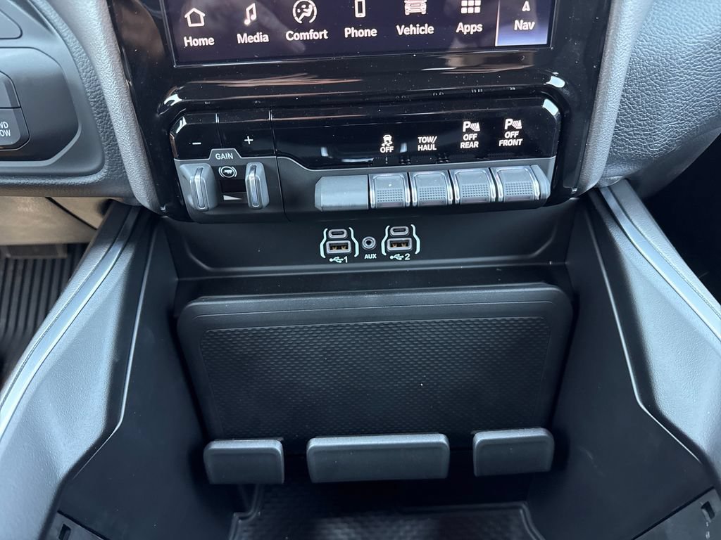 New 2026 RAM 2500 Big Horn AWD/4WD image 21
