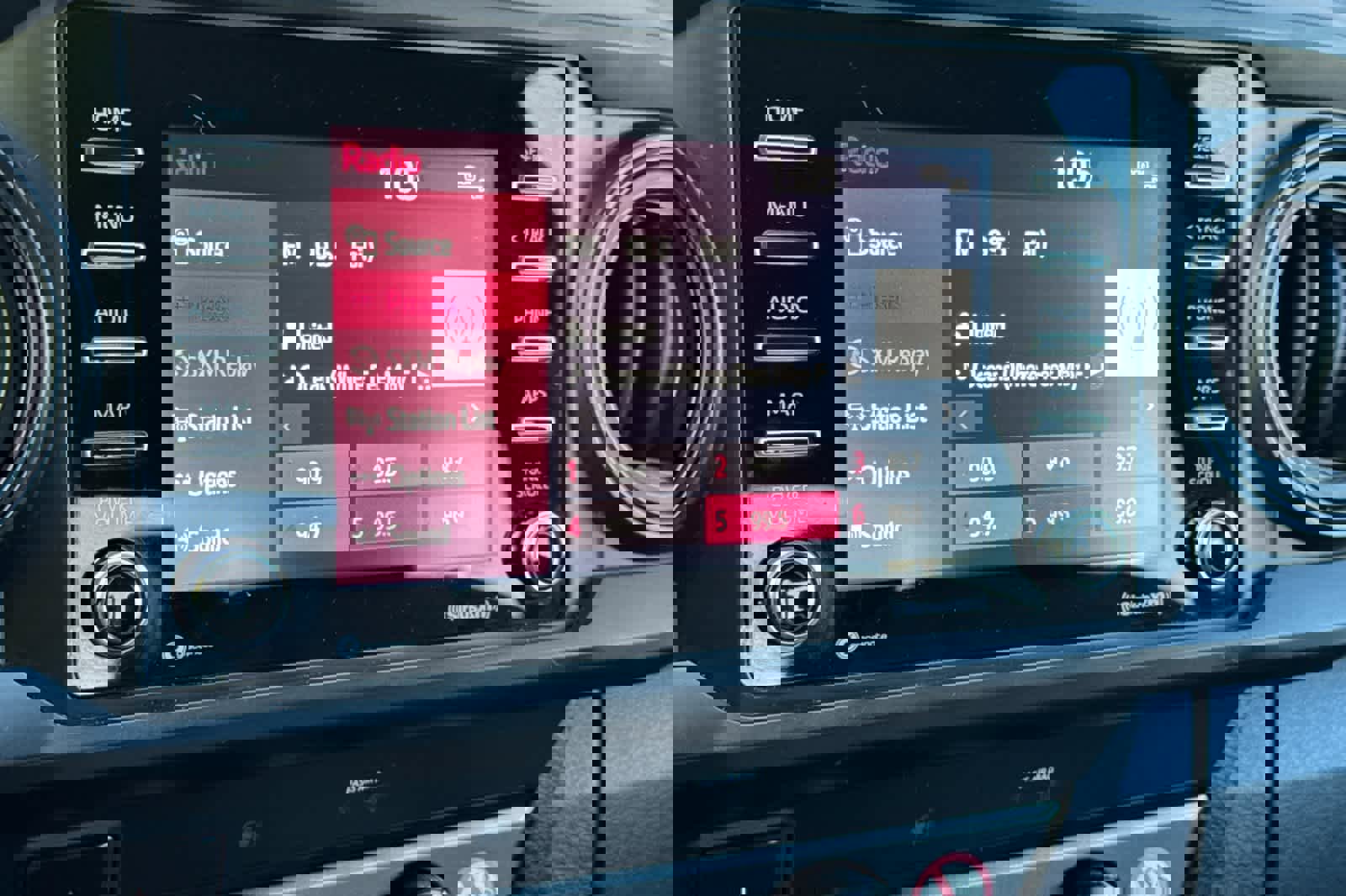 Certified 2022 Toyota Tacoma SR image 18