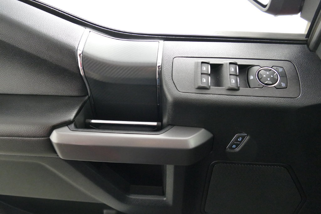 Used 2019 Ford F150 XLT w/ Equipment Group 302A Luxury AWD/4WD image 15