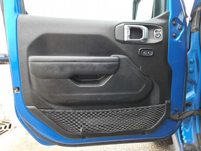 Used 2023 Jeep Gladiator Willys image 12