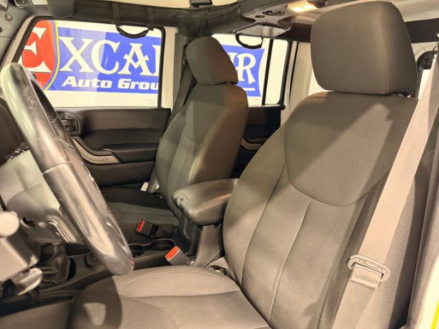 Used 2016 Jeep Wrangler Unlimited Sport w/ Connectivity Group image 41