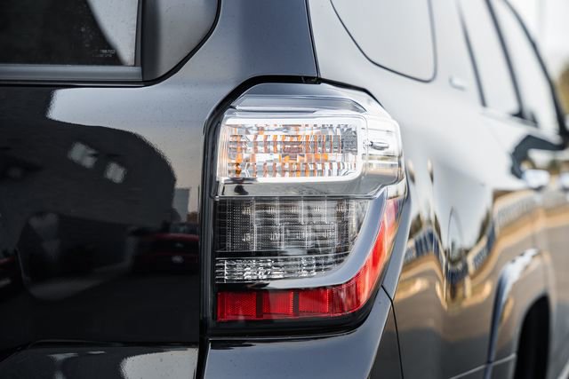 Used 2022 Toyota 4Runner Limited image 7