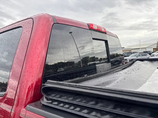 Used 2018 Chevrolet Silverado 1500 LT w/ All Star Edition AWD/4WD image 13