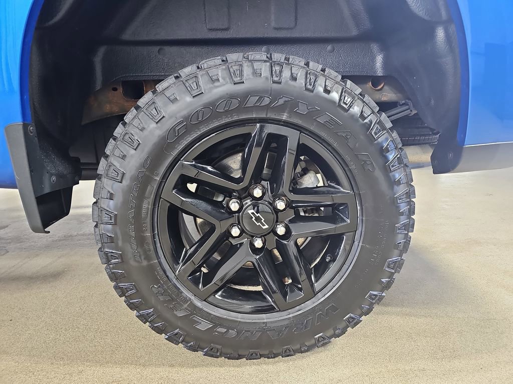 Certified 2024 Chevrolet Silverado 1500 LT Trail Boss w/ Convenience Package II image 38