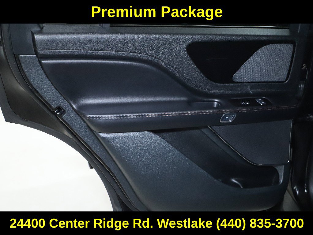 Used 2023 Lincoln Aviator AWD w/ Premium Package image 13