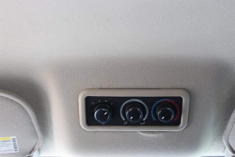 Used 2016 Chevrolet Express 3500 LT w/ LT Preferred Equipment Group RWD image 21