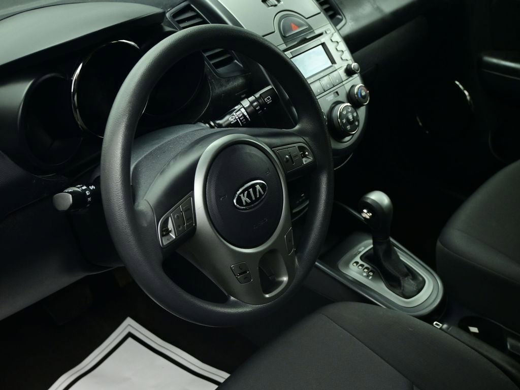 Used 2011 Kia Soul + image 49