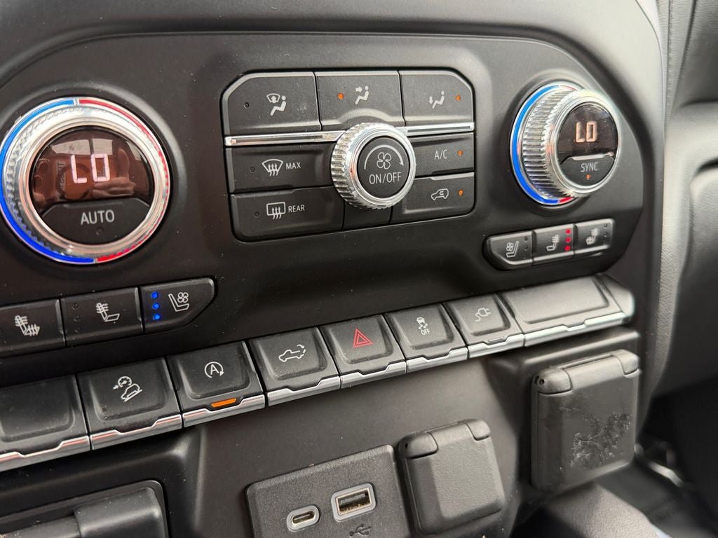 Used 2019 GMC Sierra 1500 SLT w/ SLT Premium Package AWD/4WD image 33