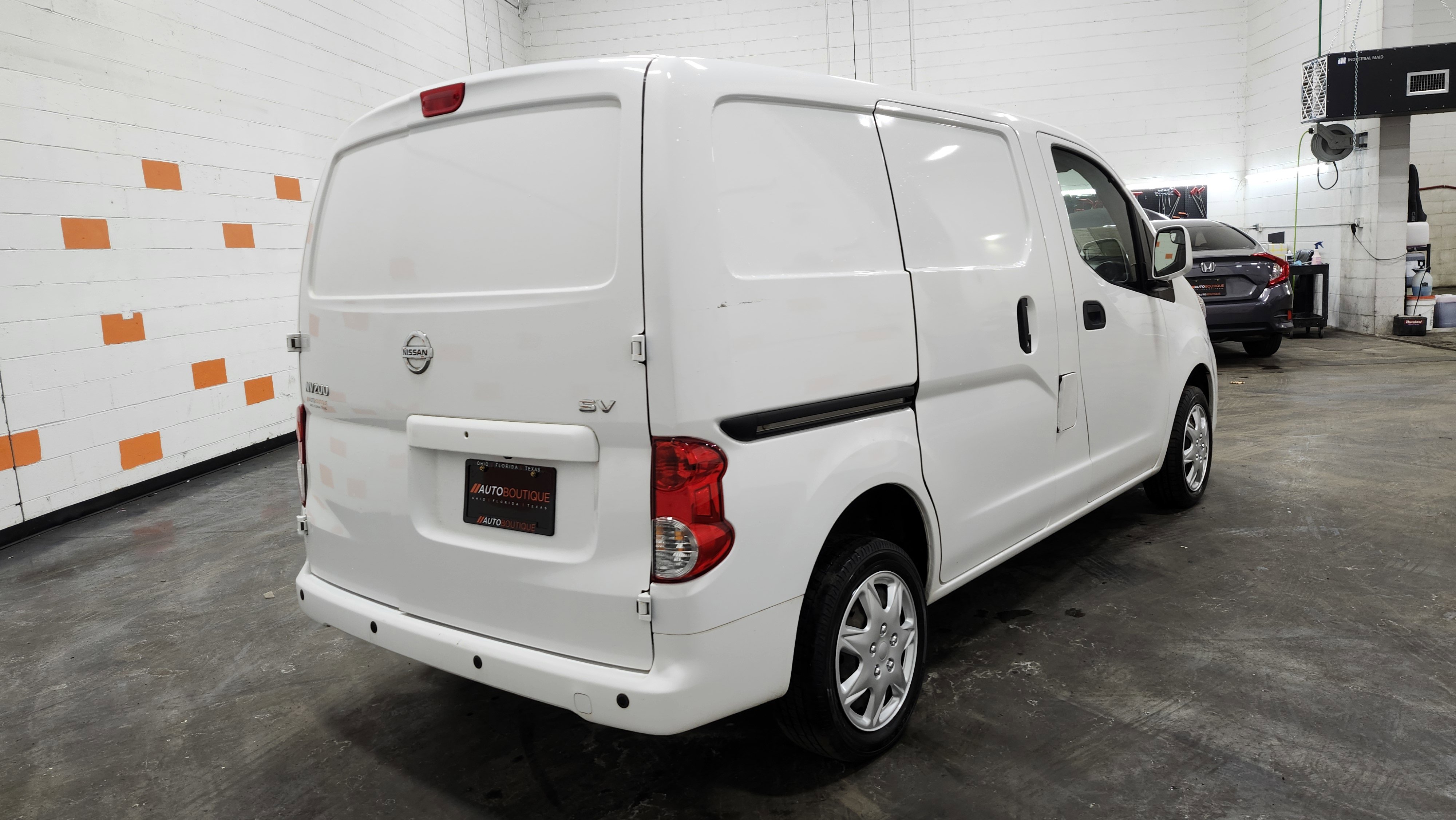 Used 2020 Nissan NV200 SV image 15