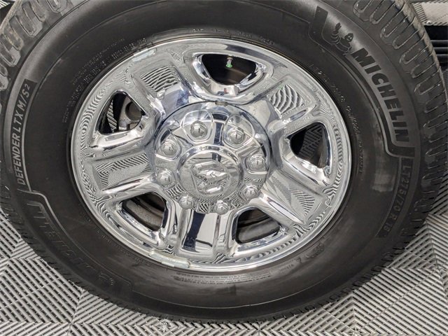 Used 2024 RAM 3500 Tradesman w/ Chrome Appearance Group image 8