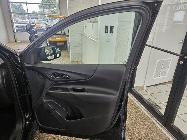 Used 2022 Chevrolet Equinox LT FWD image 14