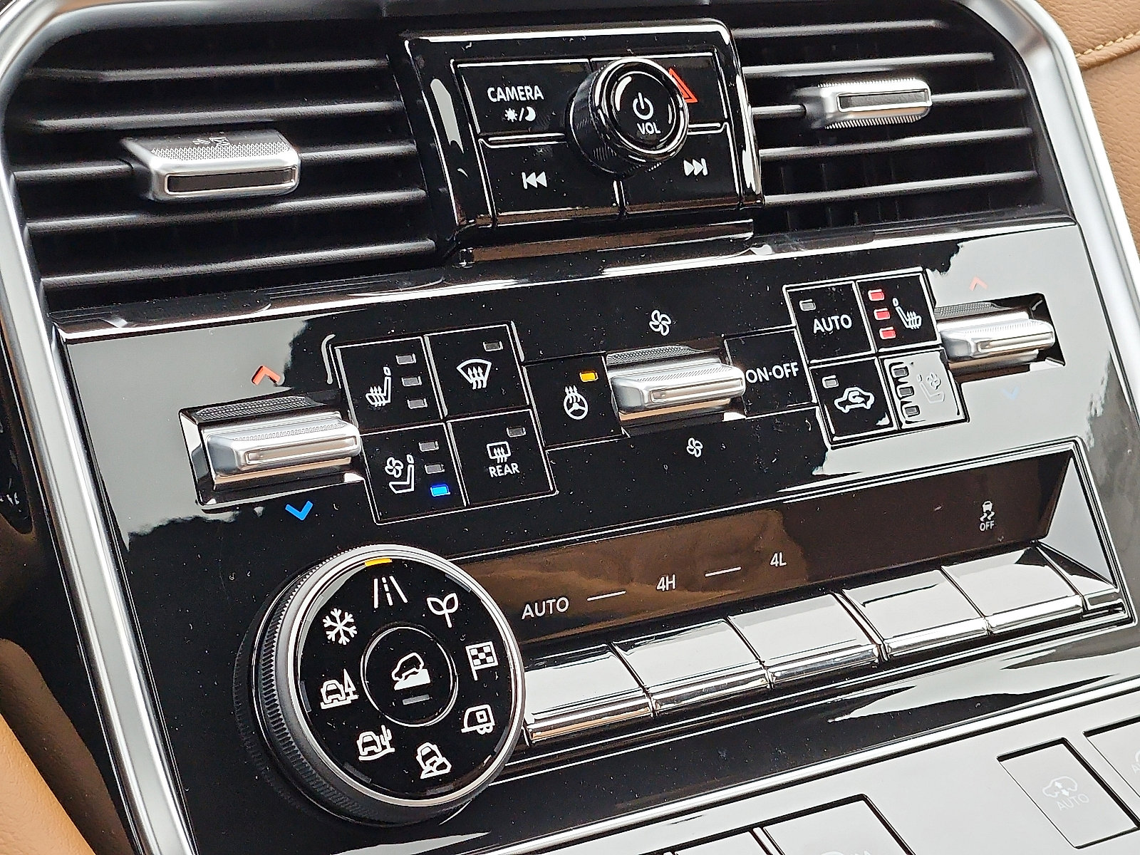 New 2026 Nissan Armada Platinum Reserve image 14