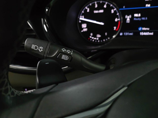 Used 2023 Buick Envision Avenir image 22