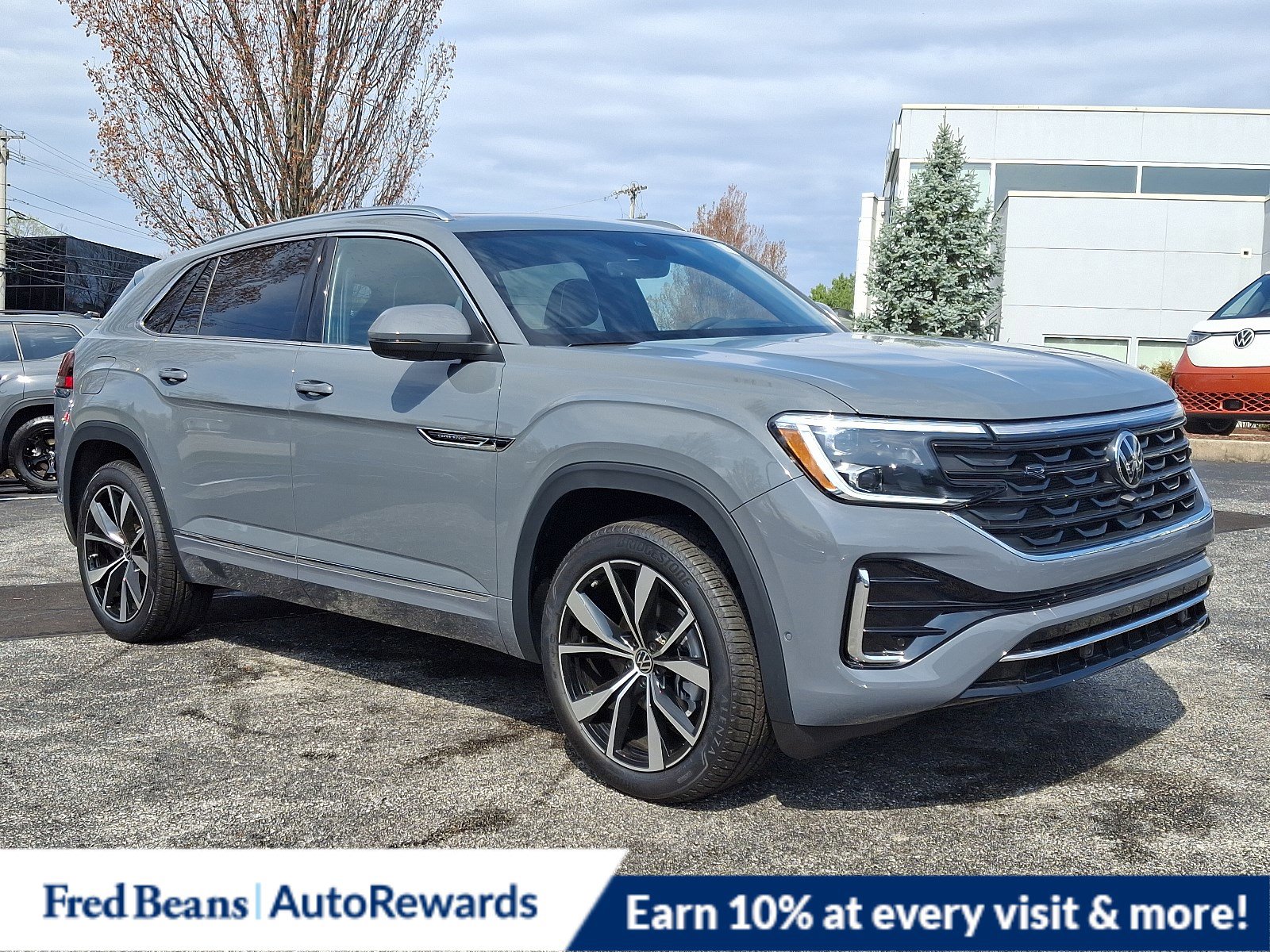 New 2025 Volkswagen Atlas Cross Sport SEL Premium R-Line image 1