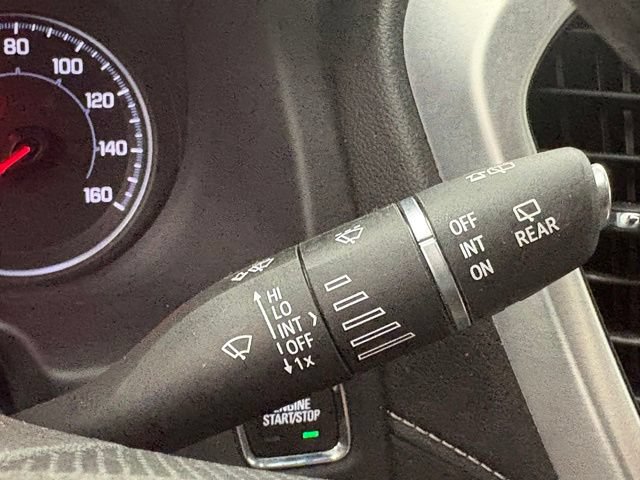 Used 2021 GMC Acadia SLE w/ Driver Convenience Package FWD image 21