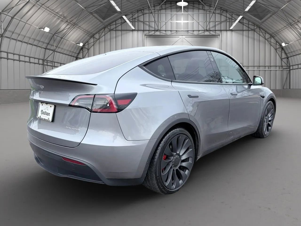 Used 2025 Tesla Model Y Performance image 11