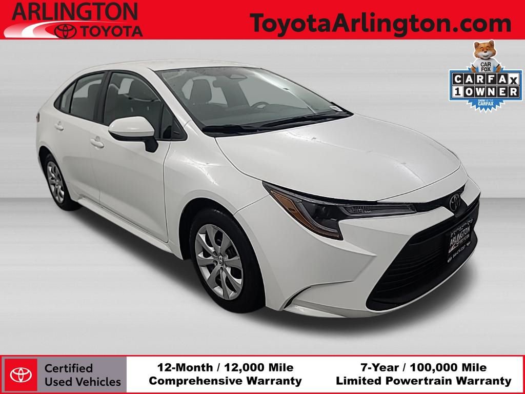 Used 2025 Toyota Corolla LE FWD image 1