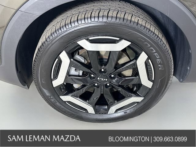 Used 2023 Kia Telluride EX w/ EX Captain's Chair Package image 33