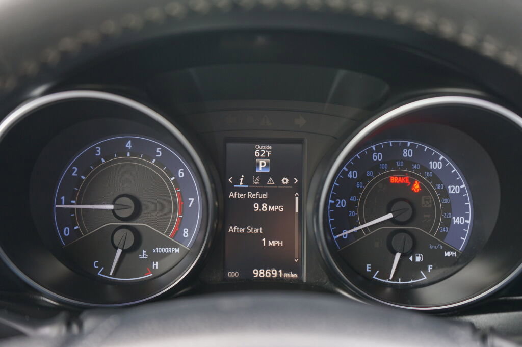 Used 2017 Toyota Corolla iM image 16