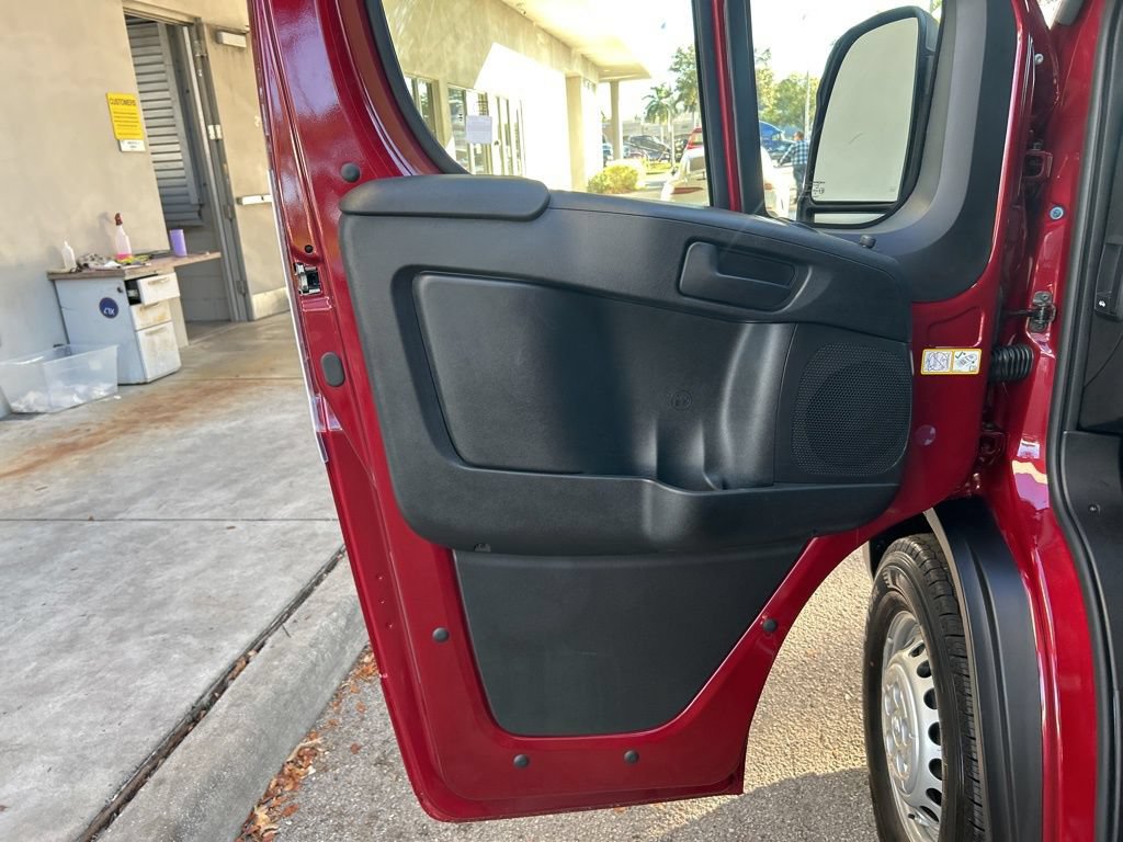 New 2026 RAM ProMaster 2500 w/ Premium Convenience Group FWD image 36