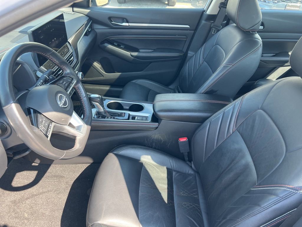 Certified 2023 Nissan Altima 2.5 SR w/ SR Premium Package image 4