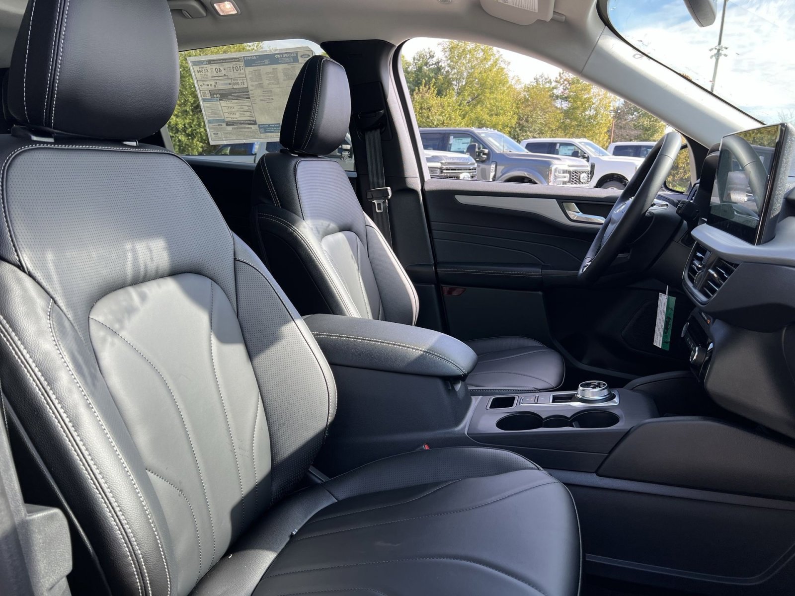 New 2026 Ford Escape SE w/ PHEV Premium Package image 27