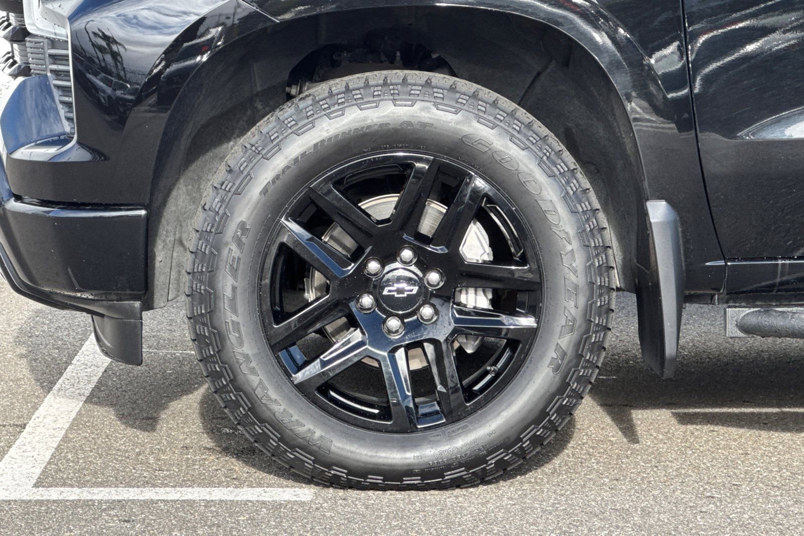 Used 2024 Chevrolet Silverado 1500 RST w/ Convenience Package II image 30