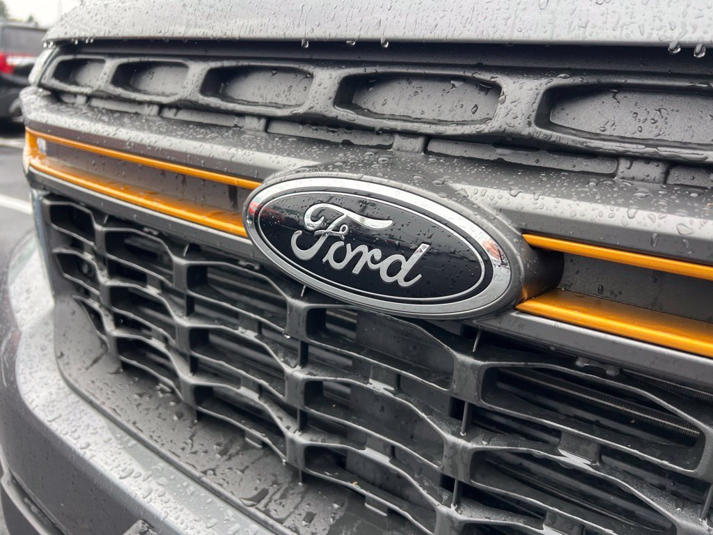 Used 2024 Ford Maverick Tremor w/ Tremor Off-Road Package AWD/4WD image 27