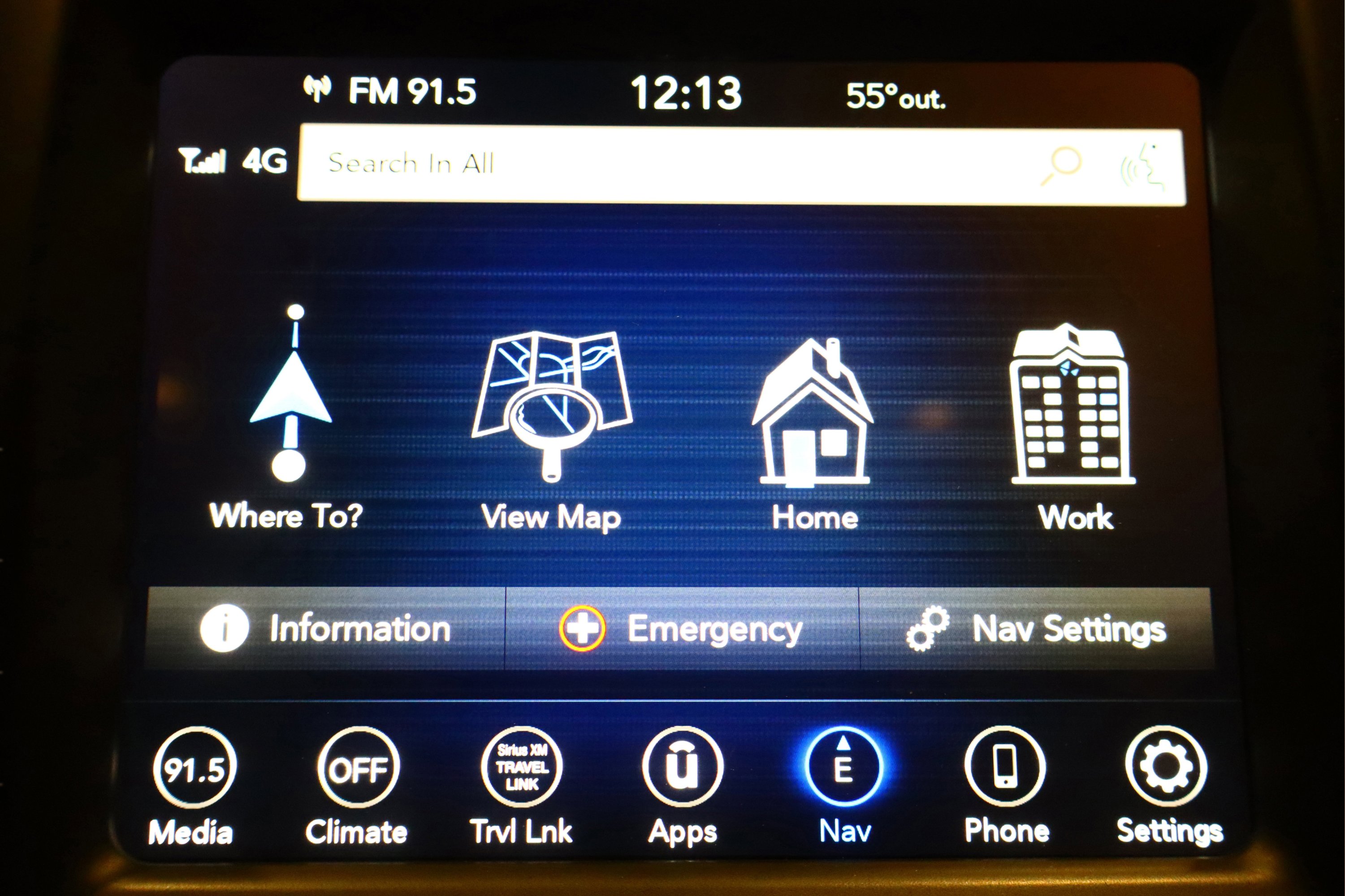 Used 2023 Chrysler 300 S image 33