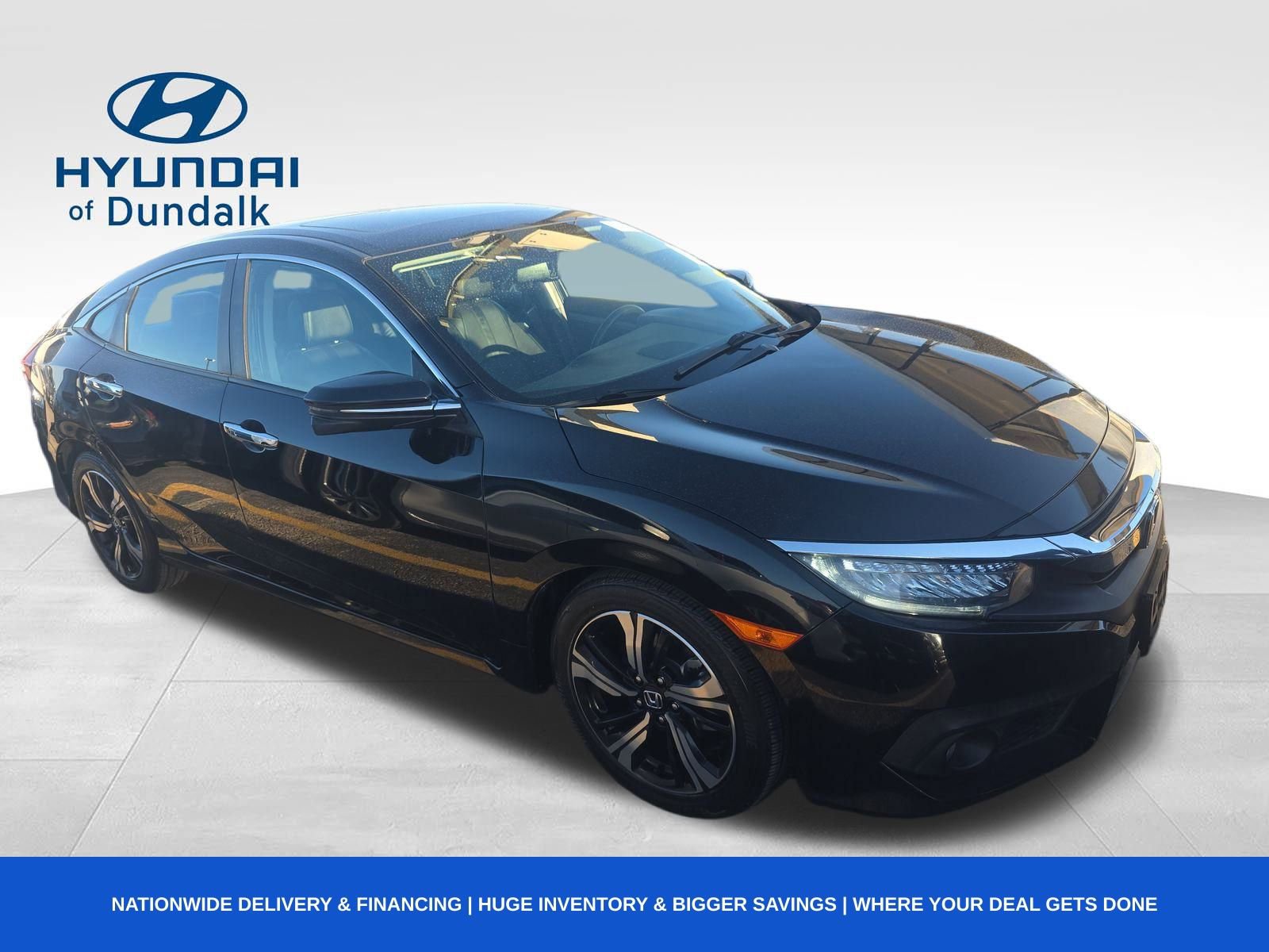 Used 2017 Honda Civic Touring image 1