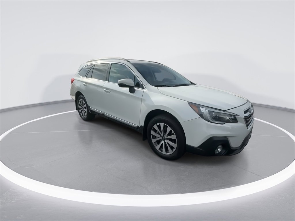 Used 2019 Subaru Outback 3.6R Touring image 2