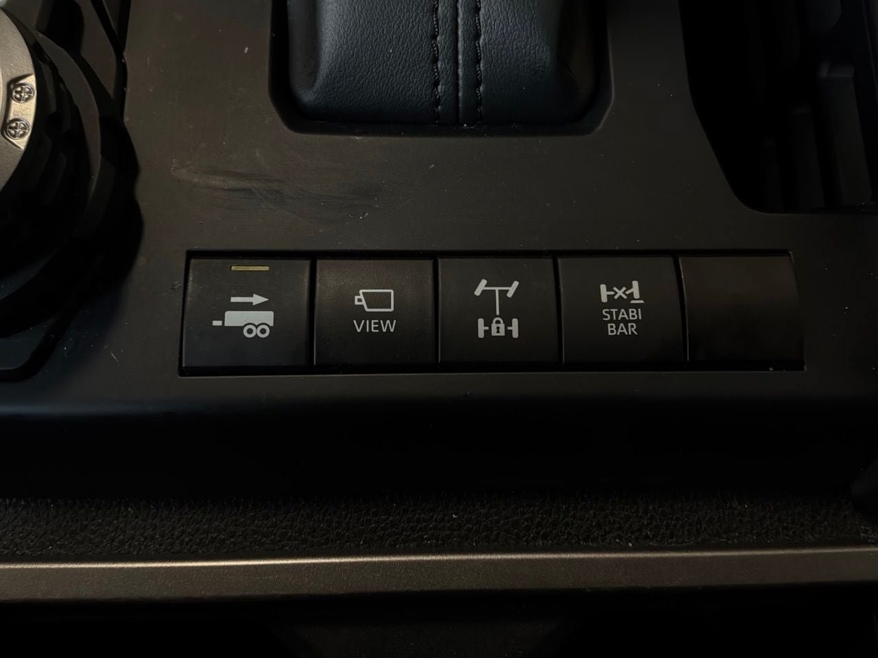Used 2024 Toyota Tacoma TRD Off-Road w/ TRD Off Road Premium Package AWD/4WD image 34