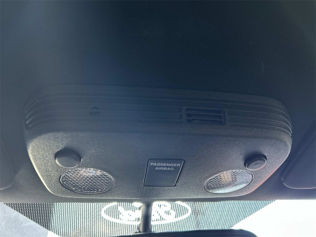 Used 2017 Ford Mustang Coupe image 28