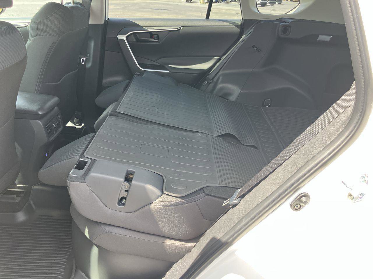 Used 2025 Toyota RAV4 LE image 23