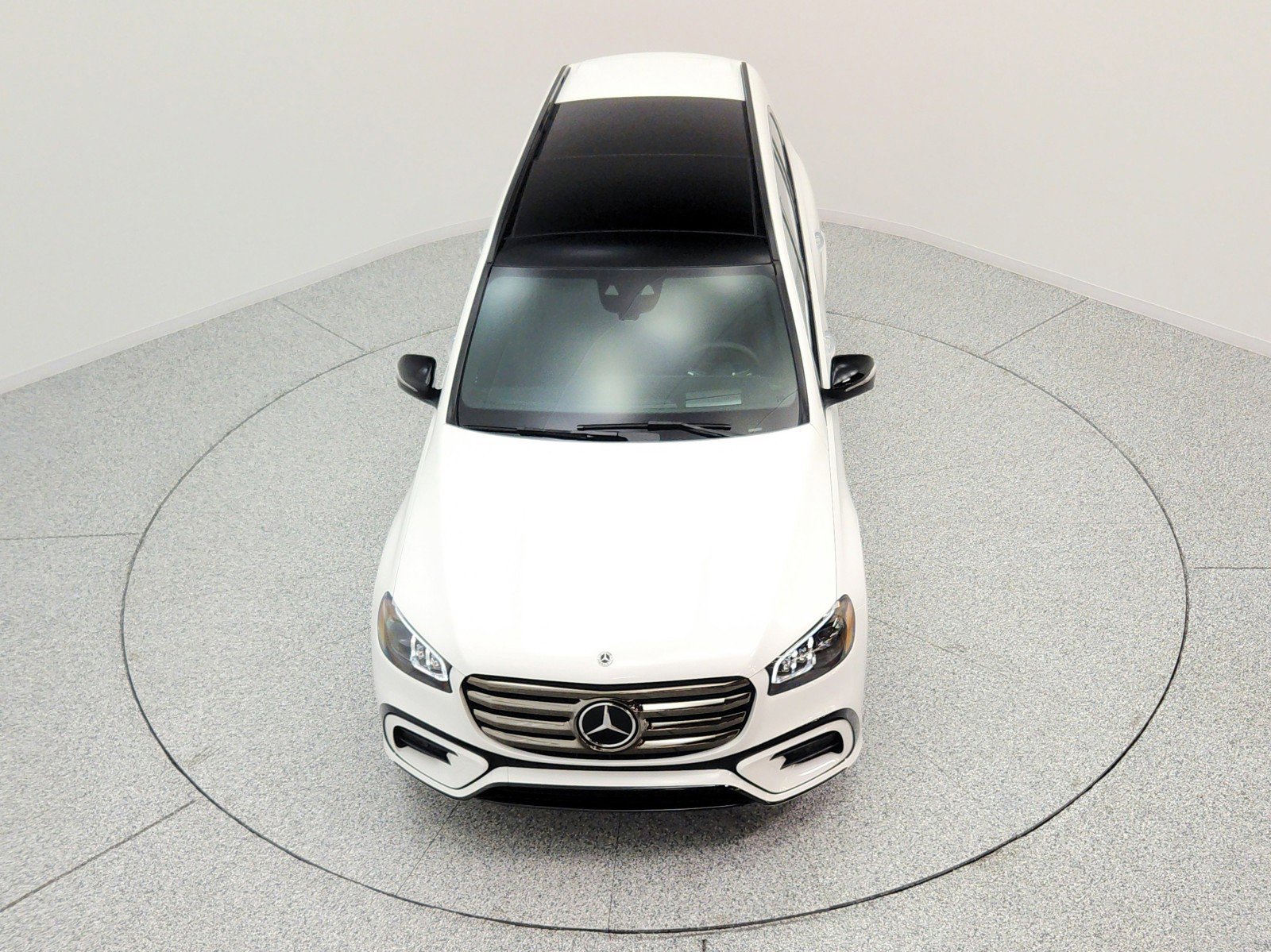 New 2026 Mercedes-Benz GLS 450 4MATIC image 17