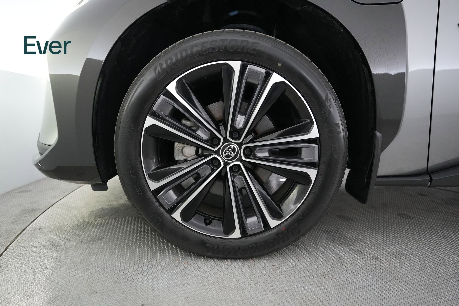 Used 2023 Toyota bZ4X Limited w/ Weather Package image 19