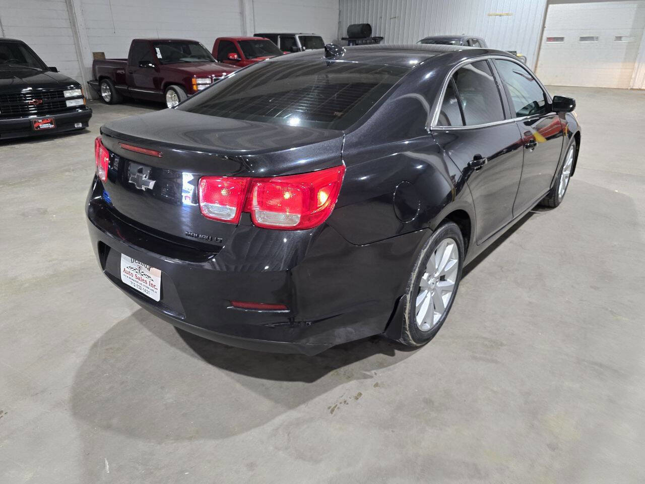 Used 2015 Chevrolet Malibu LT FWD image 10