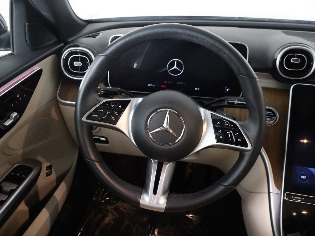 Used 2023 Mercedes-Benz C 300 4MATIC Sedan image 38