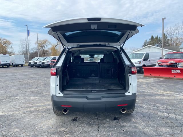 Used 2021 Chevrolet Traverse LS w/ LPO, Floor Liner Package FWD image 17