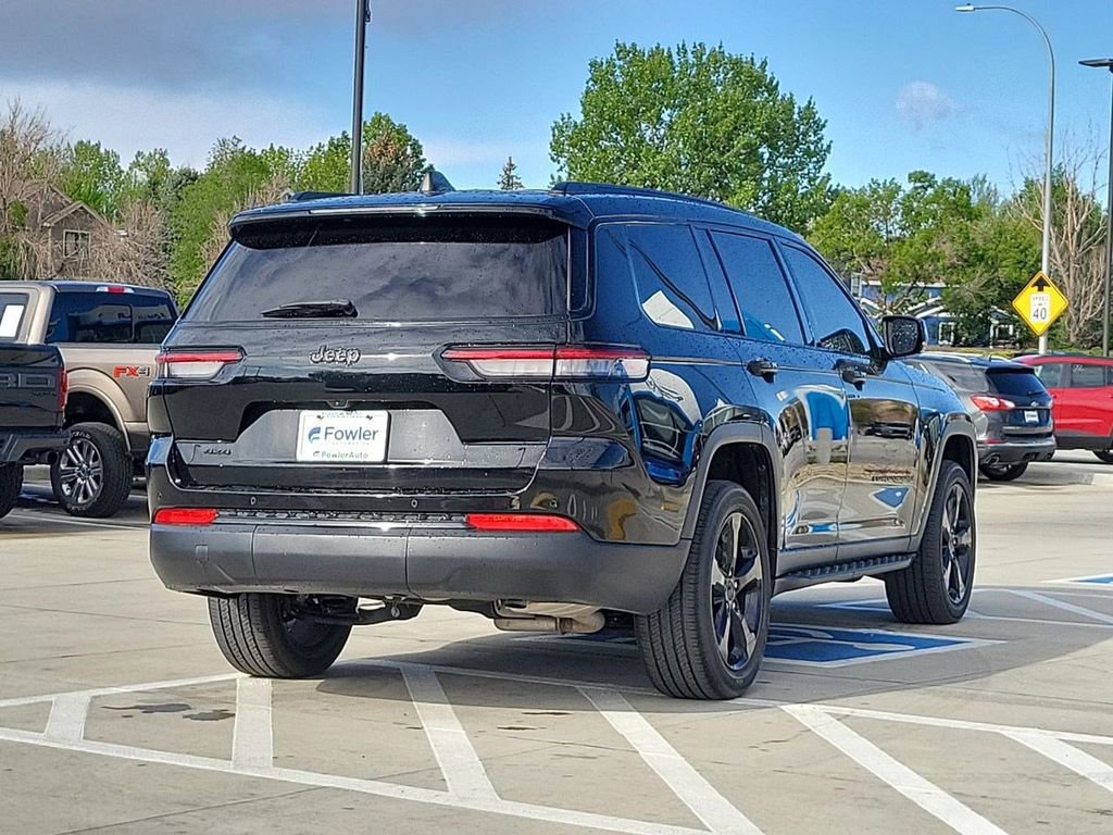Used 2023 Jeep Grand Cherokee L Laredo AWD/4WD image 8