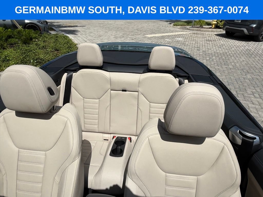 Used 2025 BMW M440i Convertible w/ Premium Package RWD image 18