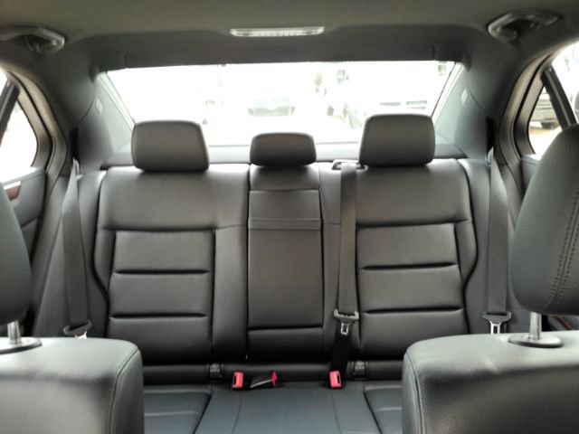 Used 2012 Mercedes-Benz E 350 4MATIC image 30