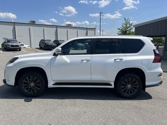 Used 2021 Lexus GX 460 Luxury w/ Sport Design Package AWD/4WD image 10