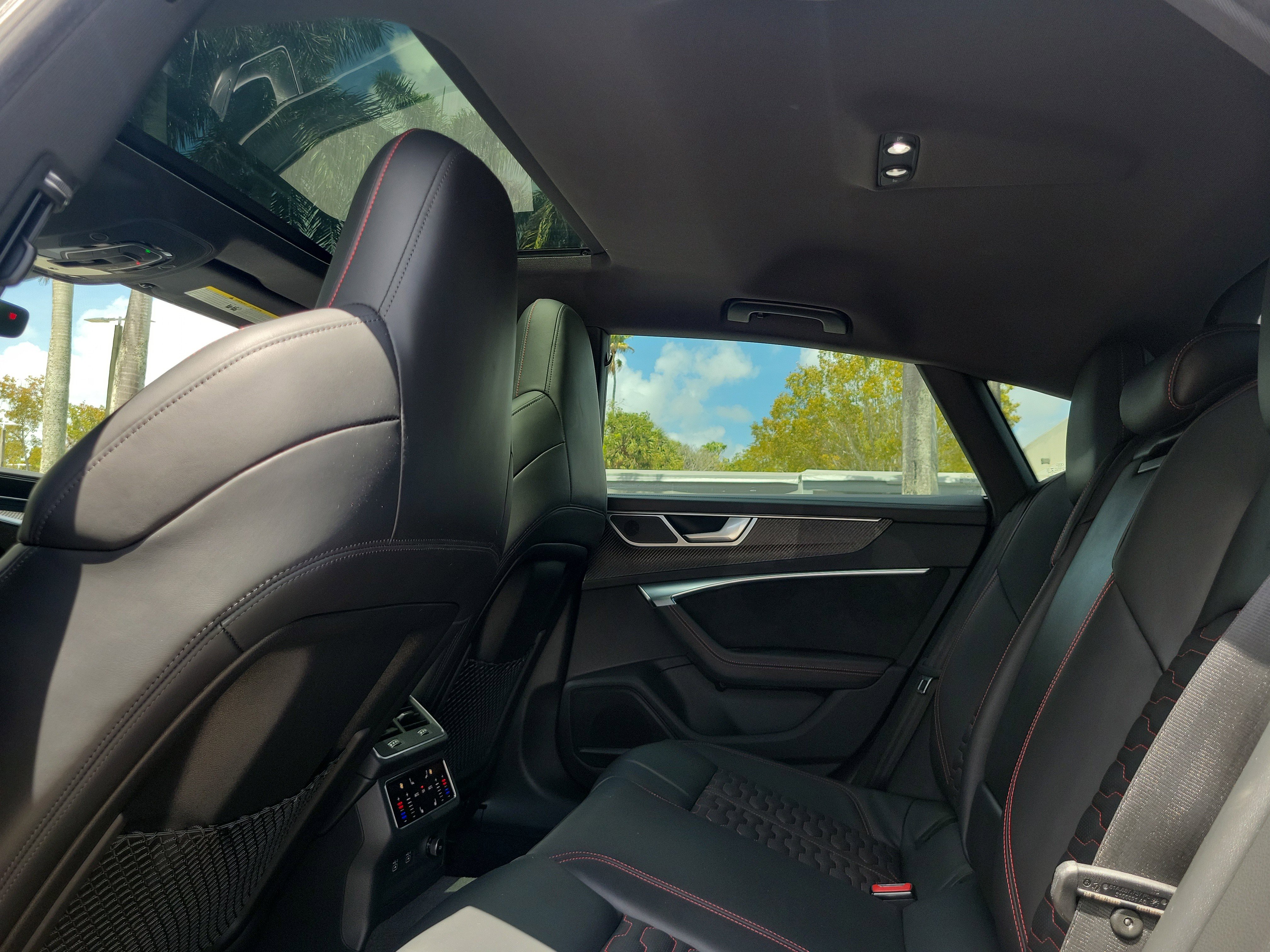 Used 2021 Audi RS 7 Sportback image 12