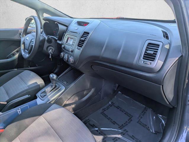 Used 2016 Kia Forte LX FWD image 19