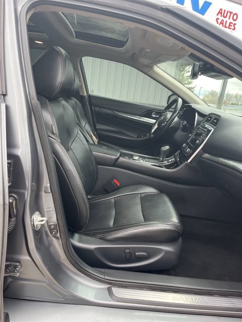 Used 2020 Nissan Maxima 3.5 SL w/ Floor Mat Group FWD image 36