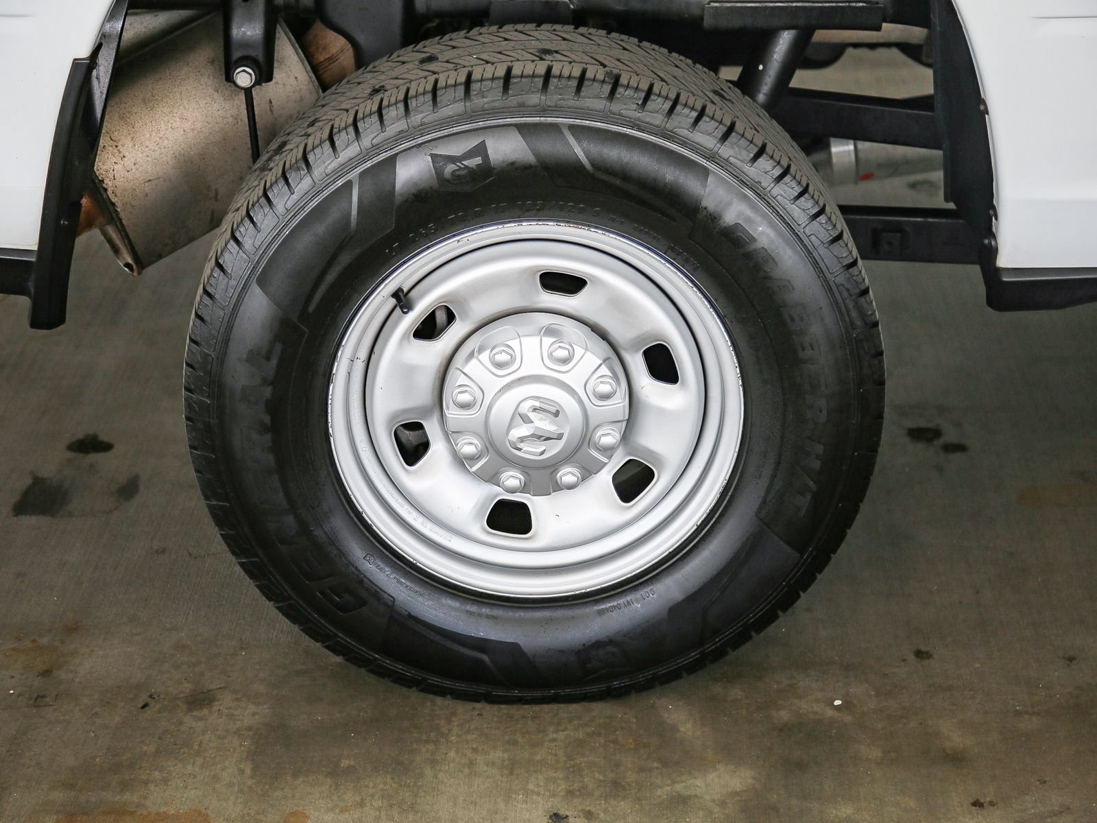 Used 2022 RAM 2500 Tradesman AWD/4WD image 9